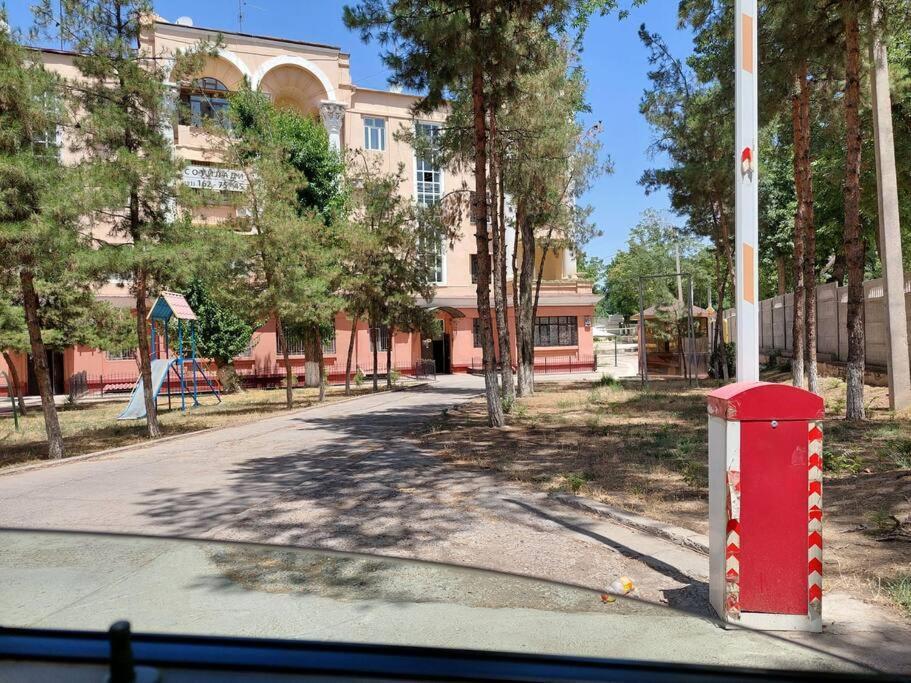 Centr Flat Apartamento Tashkent Exterior foto